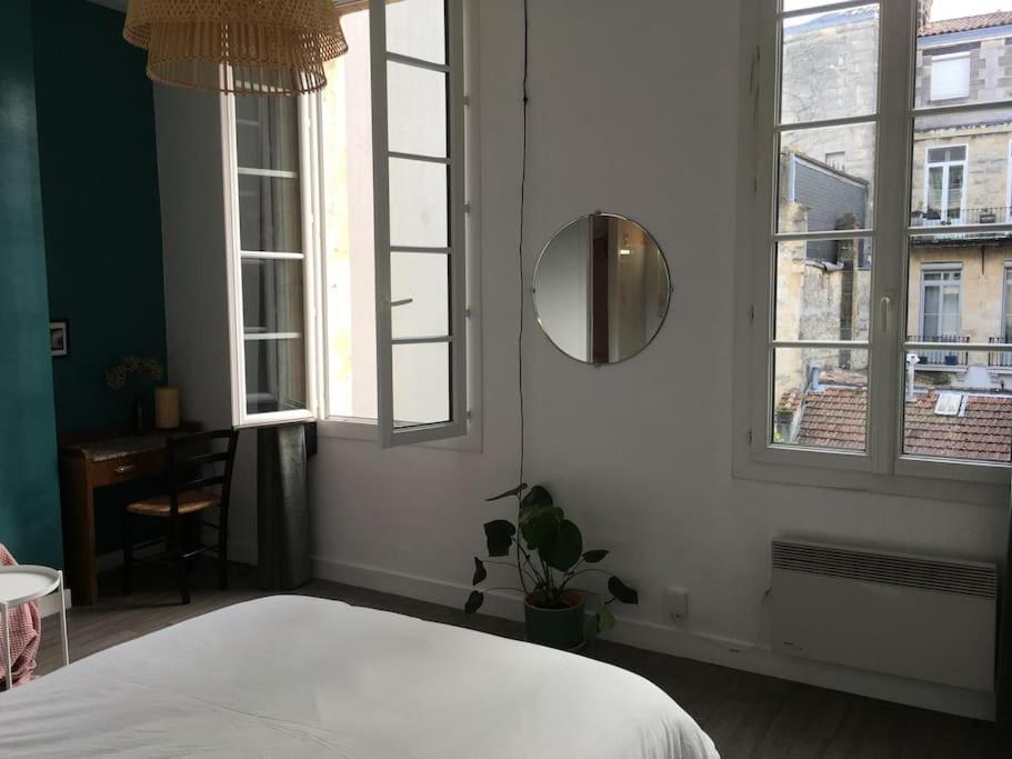 Studio Calme Au Centre De Bordeaux Exteriör bild